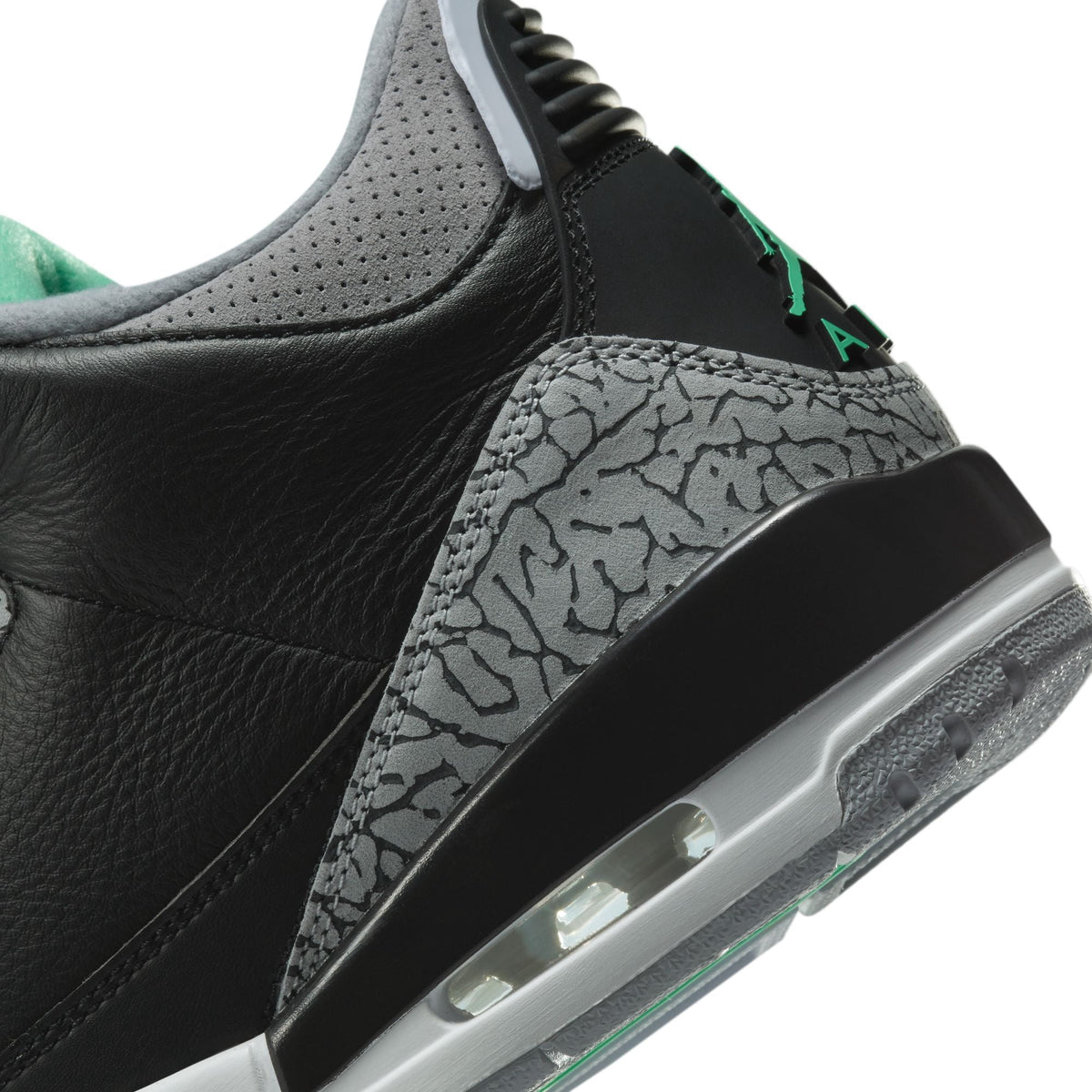 Big Kid's Jordan 3 Retro Black/Green Glow-Wolf Grey (DM0967 031) - 6