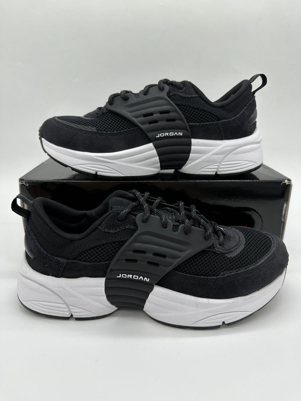 Jordan Trunner Men's Size 10 Black White Running Athletic Shoes IB3722 008