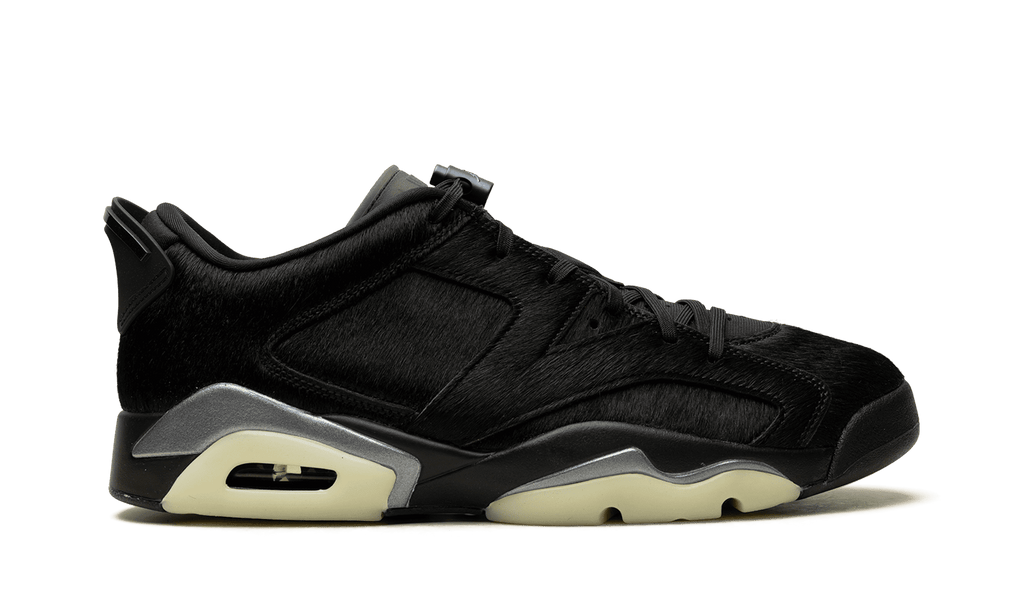 JORDAN WOMENS Air Jordan 6 Womens "Blackout" IO9786 001 IO9786 001 from Stadium Goods