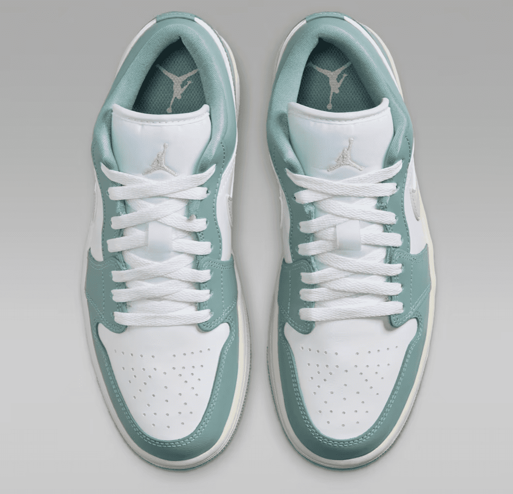 AIR JORDAN 1 Low Women's Green DC0774-138 Size 6