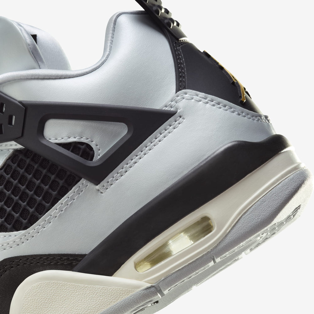 Little Kid's Jordan 4 Retro Pure Platinum/Metallic Gold (FZ8586 070) - 13