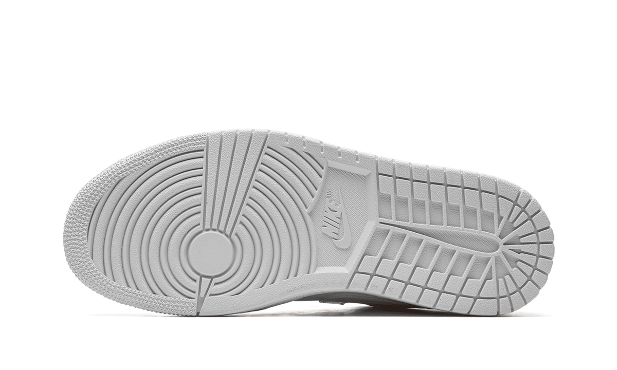 Jordan WOMENS AIR JORDAN 1 Low Womens "Triple White" DV0990 111 DV0990 111 from Stadium Goods